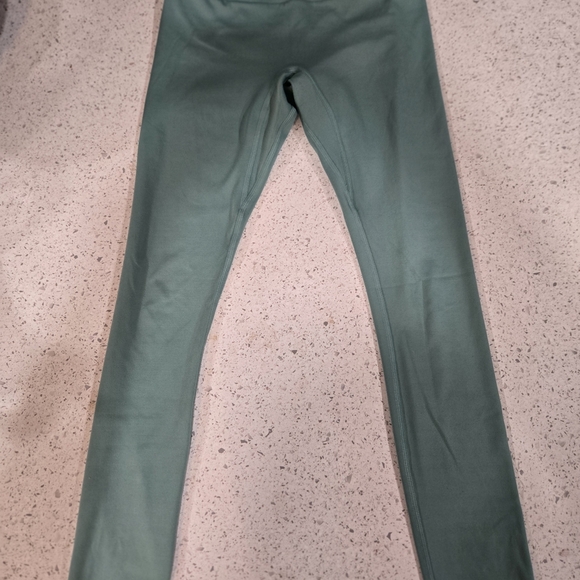 Gymshark Green High-Waisted Seamless Leggings - Picture 5 of 7